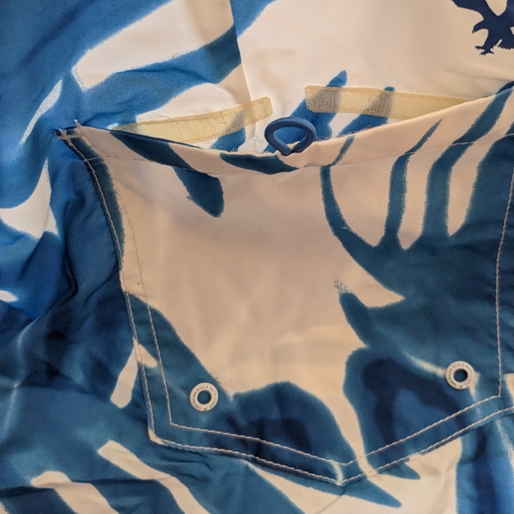 NWT American Eagle Tropical Swim Trunks Men's Size XL - Picture 4 of 6